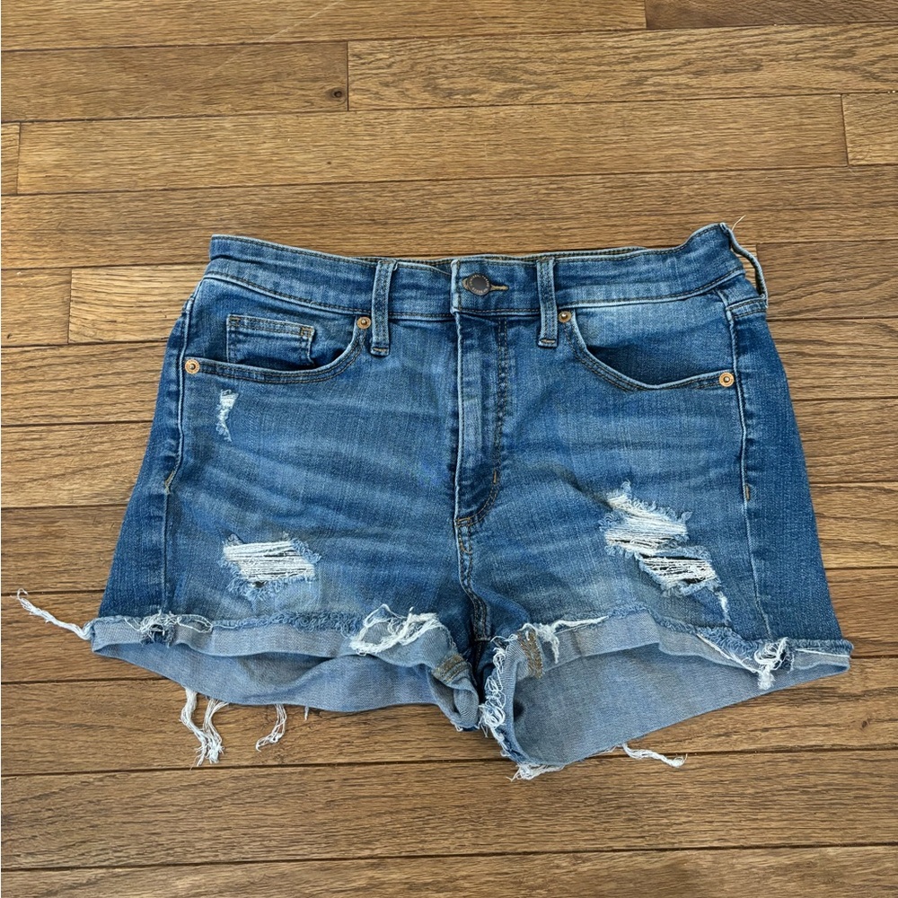 Universal thread Jean shorts